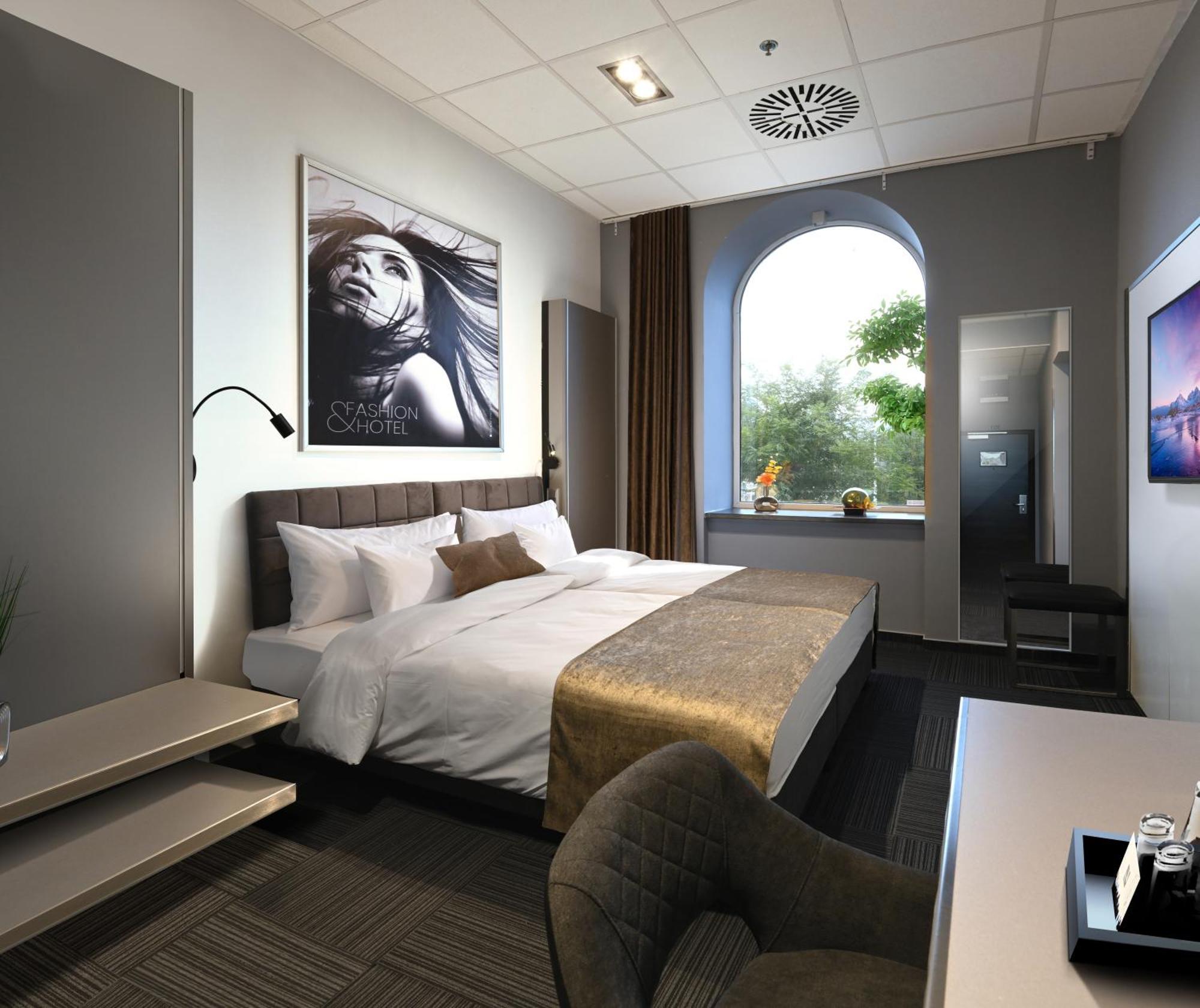 Fashion City Hotel Superior 布达佩斯 外观 照片